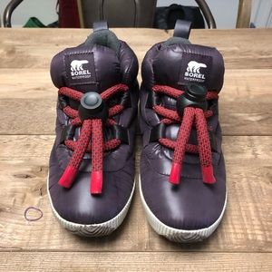 EUC Sorel out n about puffy size 9